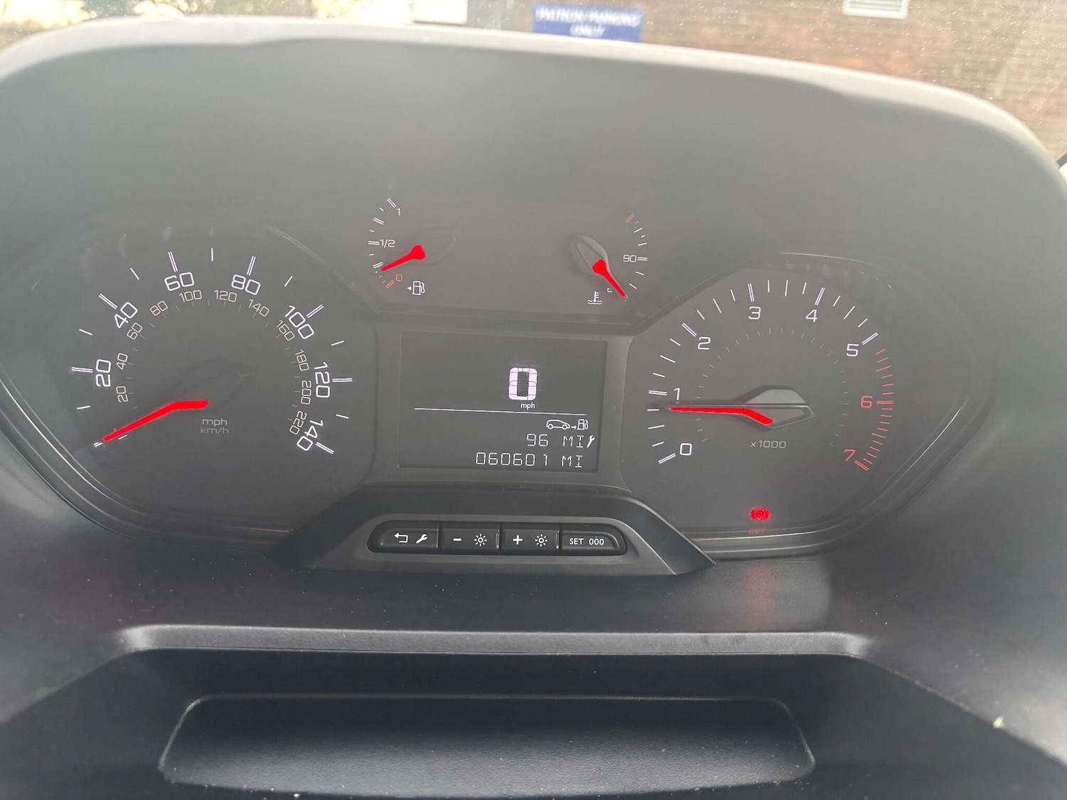 Used Peugeot Partner 2021 for sale - 76832789: Photo 17