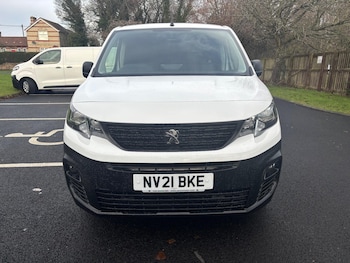 Used Peugeot Partner 2021 for sale - 76832789: Photo