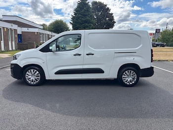 Used Peugeot Partner 2020 for sale - 79426543: Photo