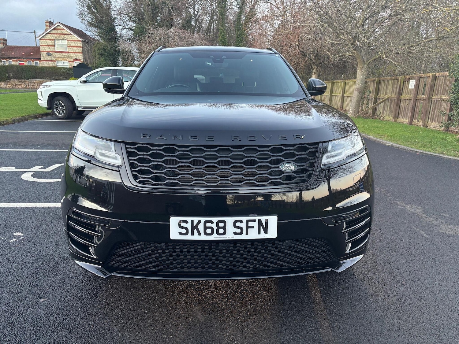 Used Land Rover Range Rover Velar 2018 for sale - 77015761: Photo 2