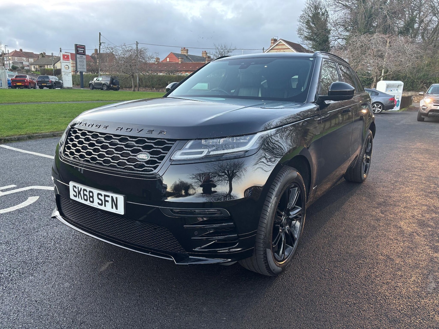 Used Land Rover Range Rover Velar 2018 for sale - 77015761: Photo 3
