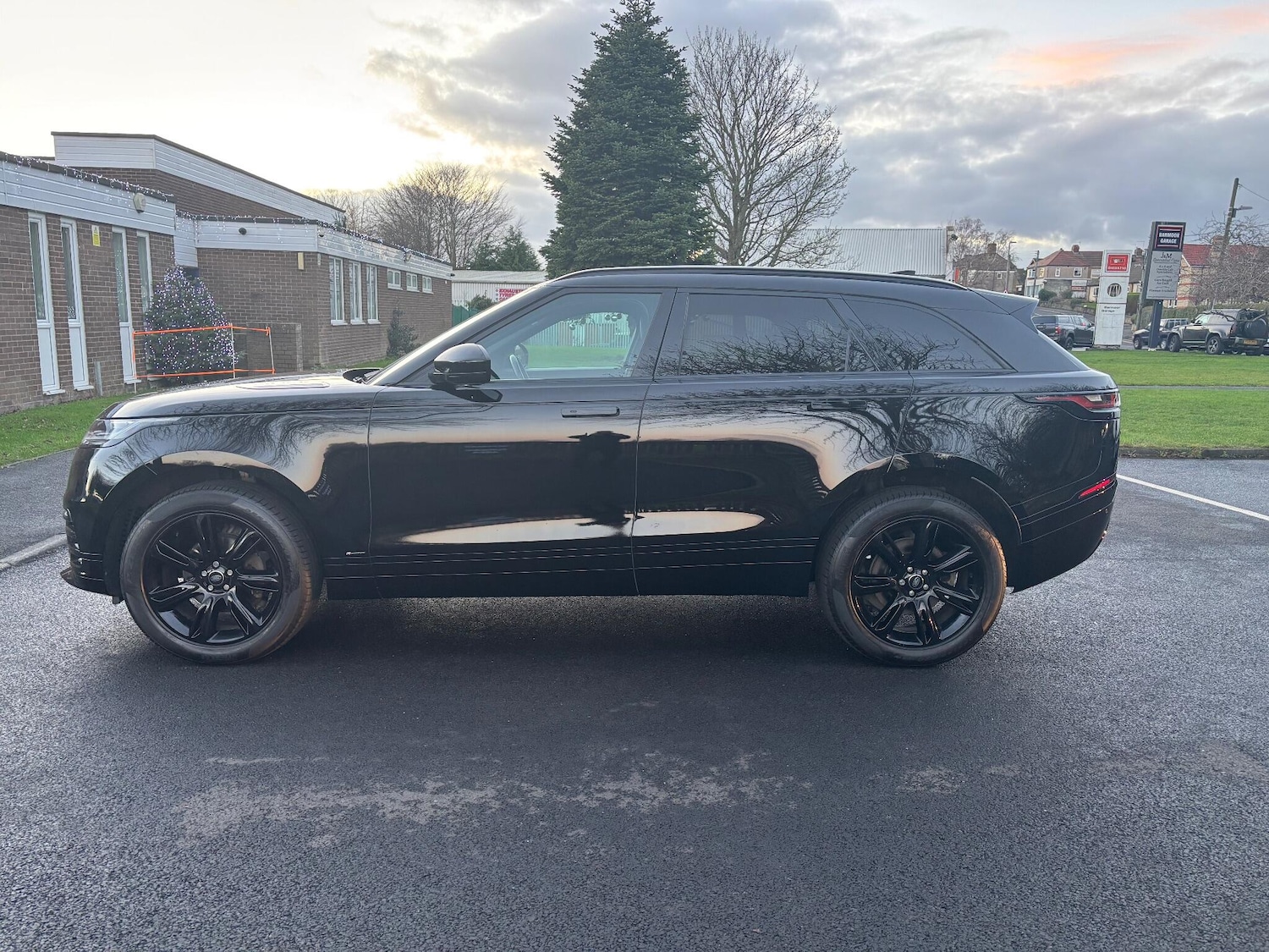 Used Land Rover Range Rover Velar 2018 for sale - 77015761: Photo 4