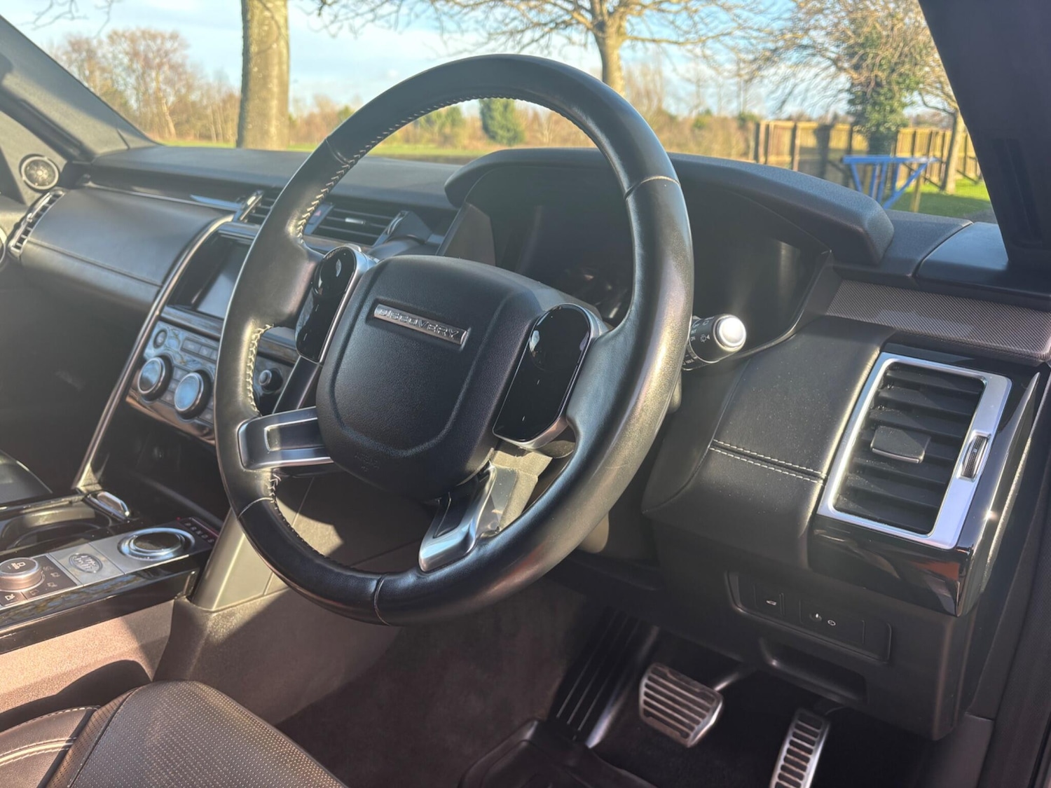 Used Land Rover Discovery 2020 for sale - 77839373: Photo 10