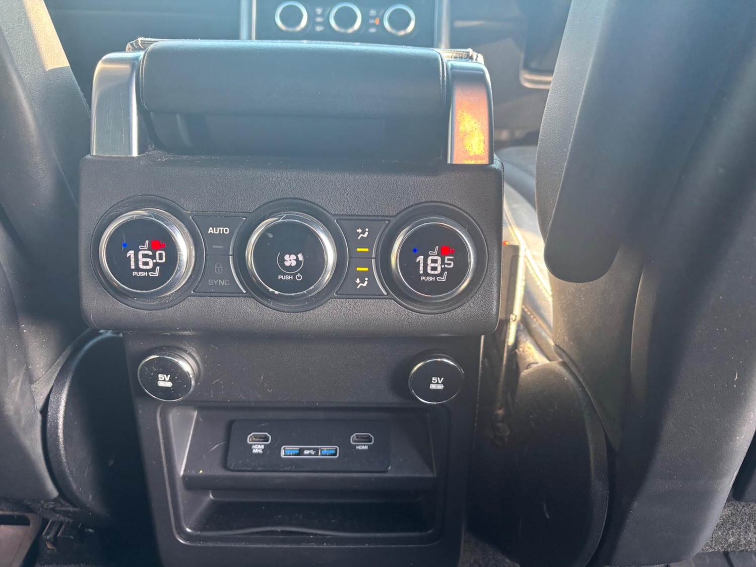 Used Land Rover Discovery 2020 for sale - 77839373: Photo 12