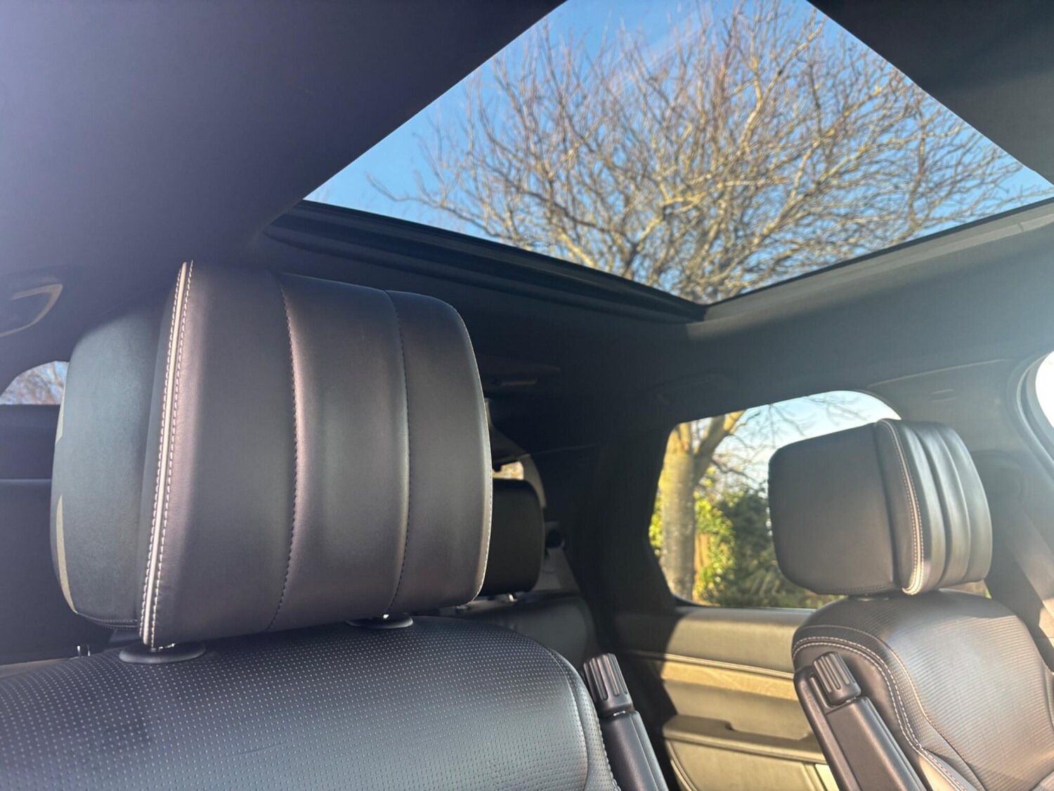 Used Land Rover Discovery 2020 for sale - 77839373: Photo 9