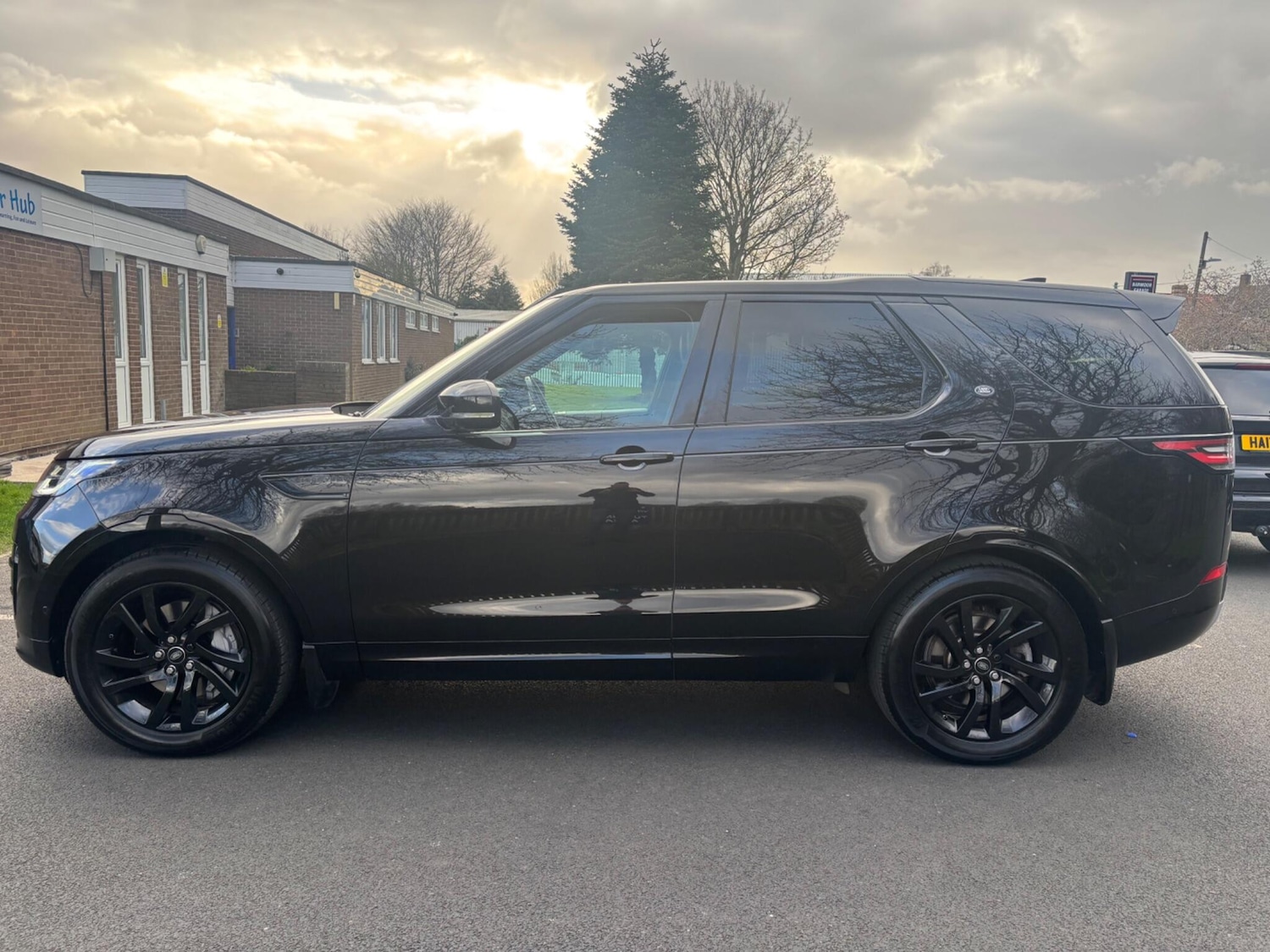 Used Land Rover Discovery 2020 for sale - 78047029: Photo 8