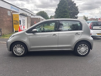 Used Volkswagen up! 2018 for sale - 79336631: Photo