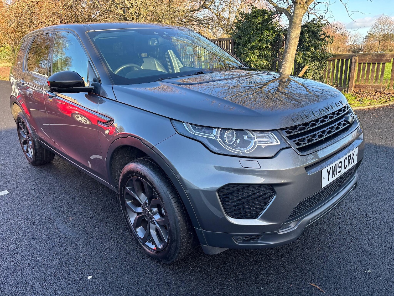 Used Land Rover Discovery Sport 2019 for sale - 76780686: Photo 1