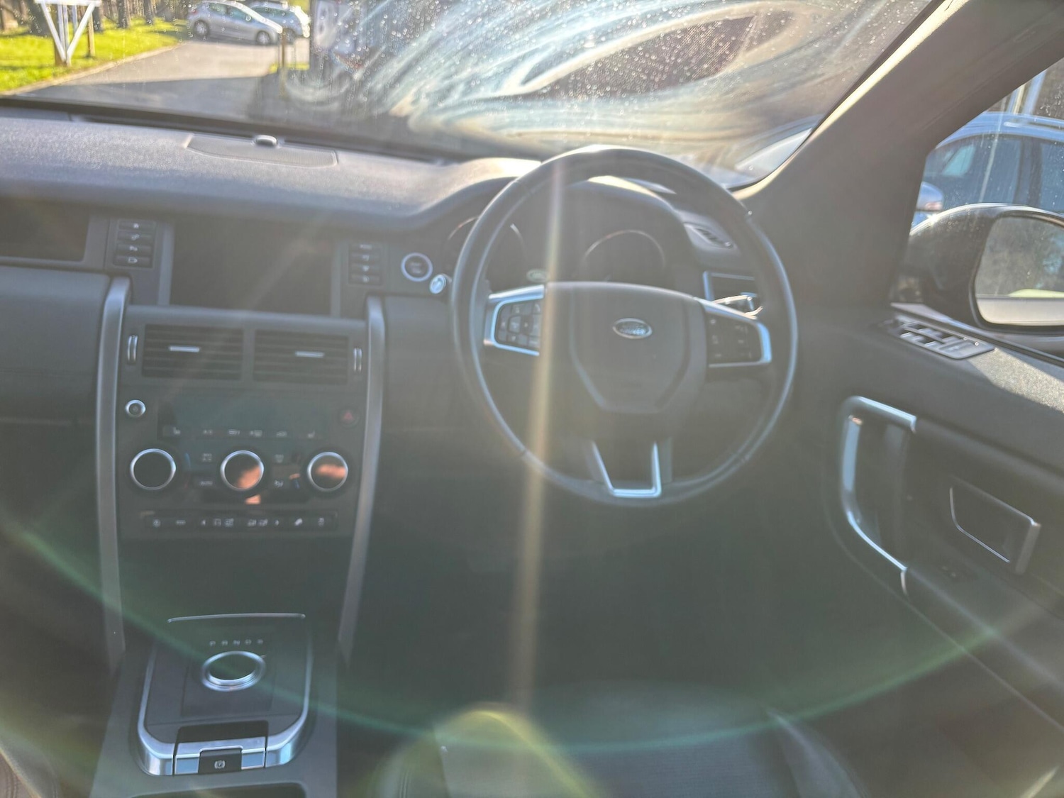 Used Land Rover Discovery Sport 2019 for sale - 76780686: Photo 11