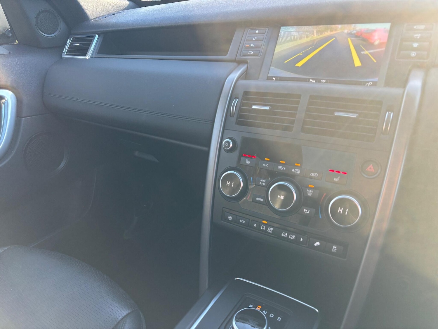 Used Land Rover Discovery Sport 2019 for sale - 76780686: Photo 14