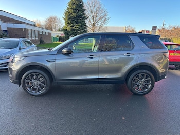 Used Land Rover Discovery Sport 2019 for sale - 76780686: Photo