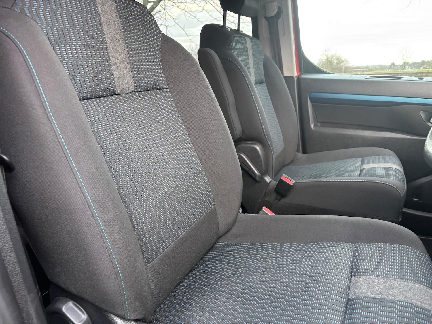 Used Peugeot Traveller 2020 for sale - 77202639: Photo 11