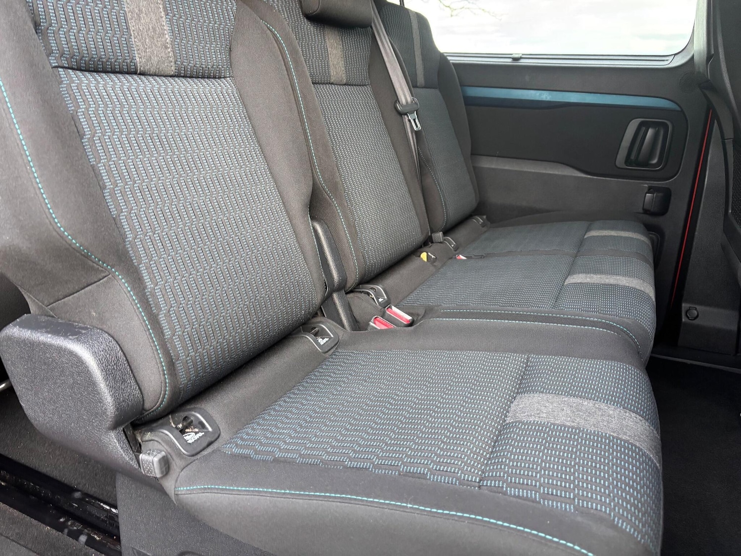 Used Peugeot Traveller 2020 for sale - 77202639: Photo 12