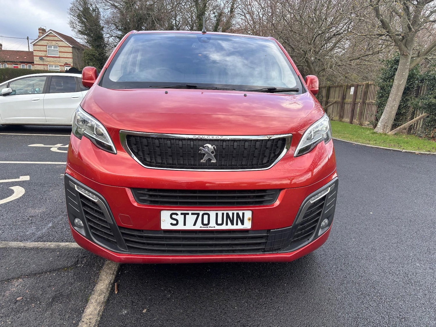 Used Peugeot Traveller 2020 for sale - 77202639: Photo 2