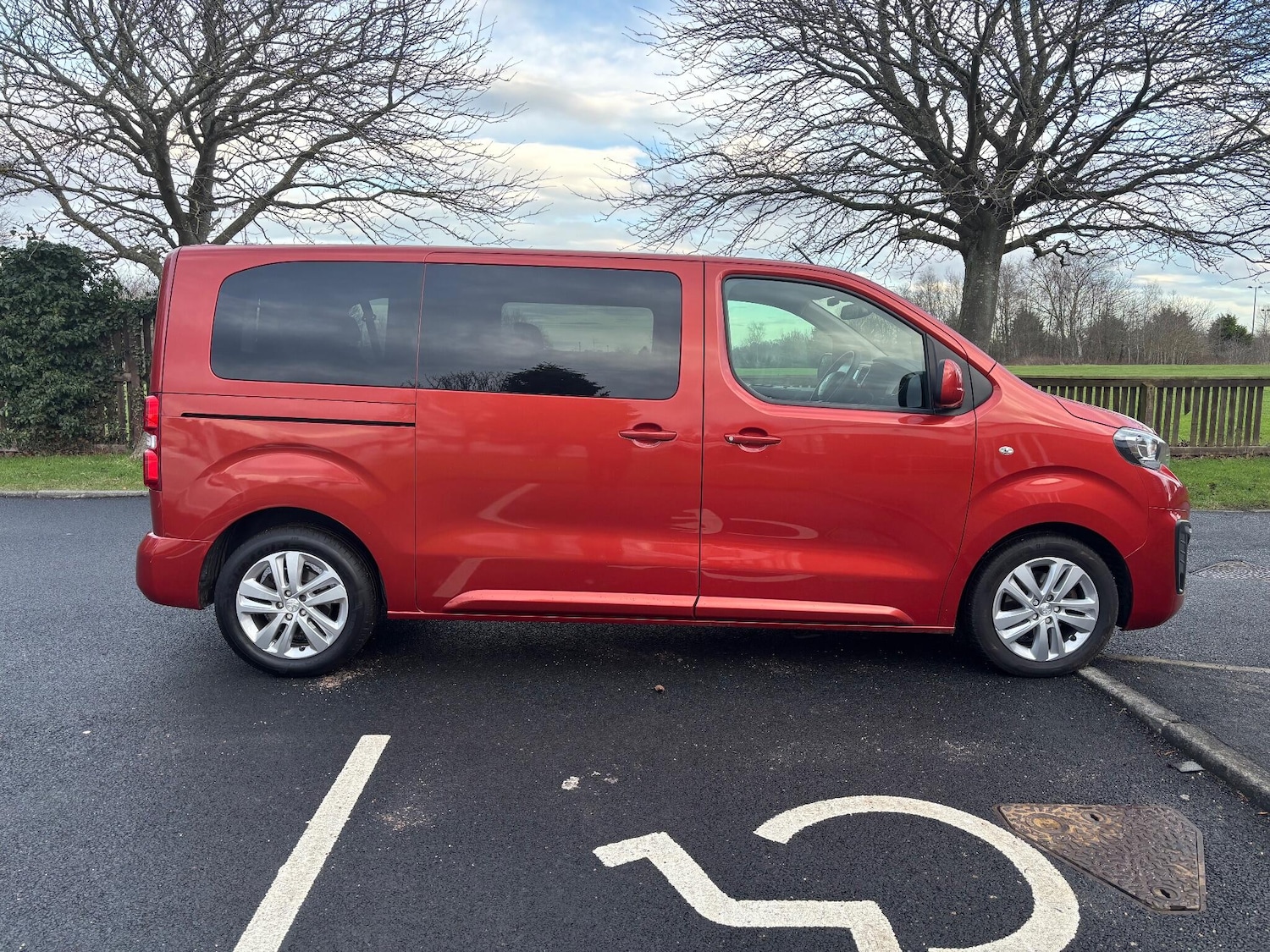 Used Peugeot Traveller 2020 for sale - 77202639: Photo 6