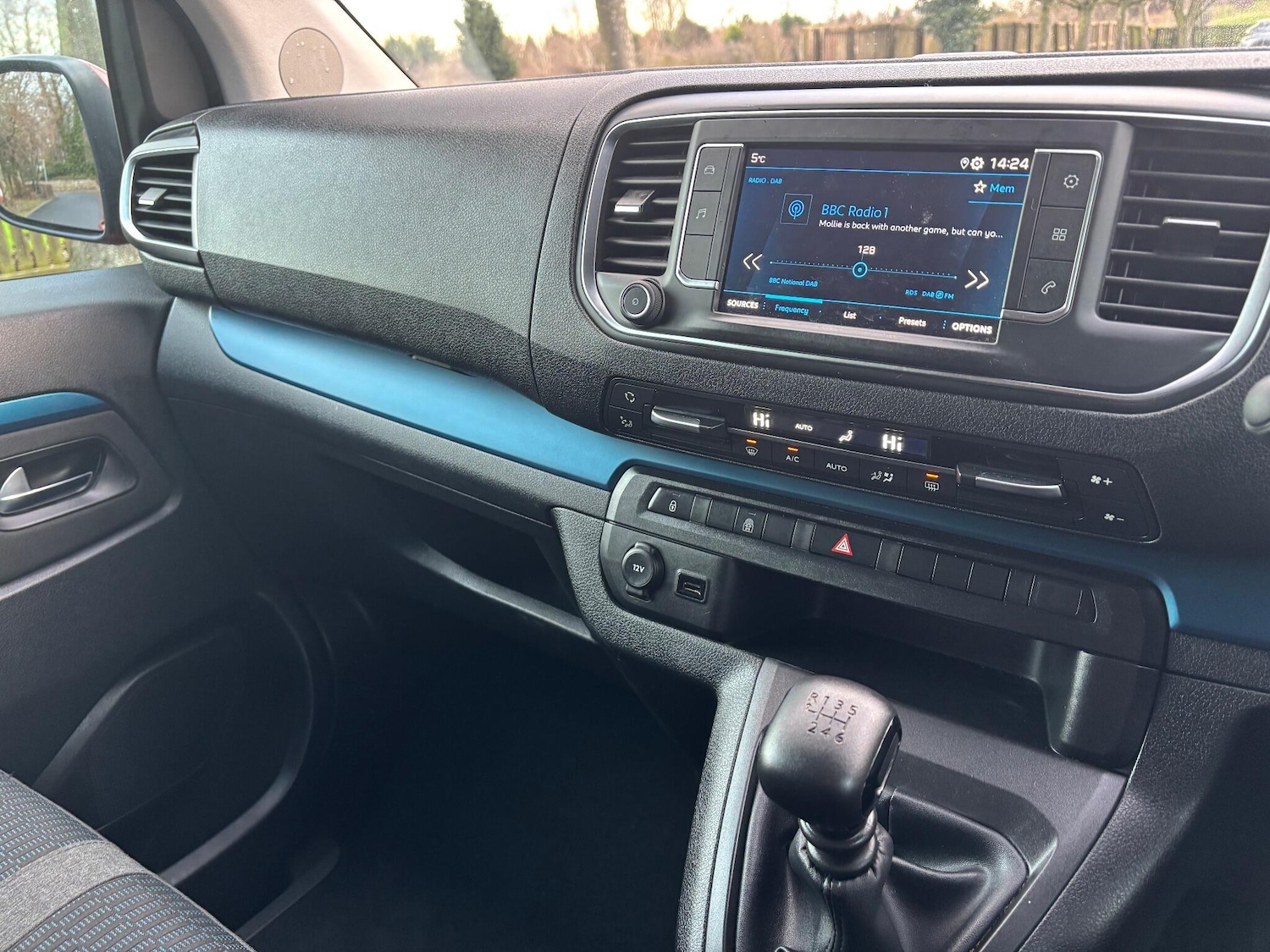 Used Peugeot Traveller 2020 for sale - 77202639: Photo 9