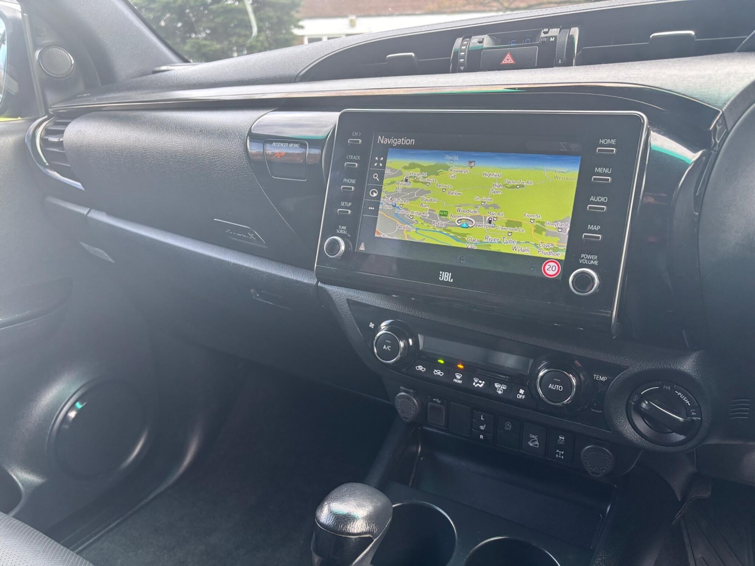 Used Toyota Hilux for sale - 78215117: Photo 12