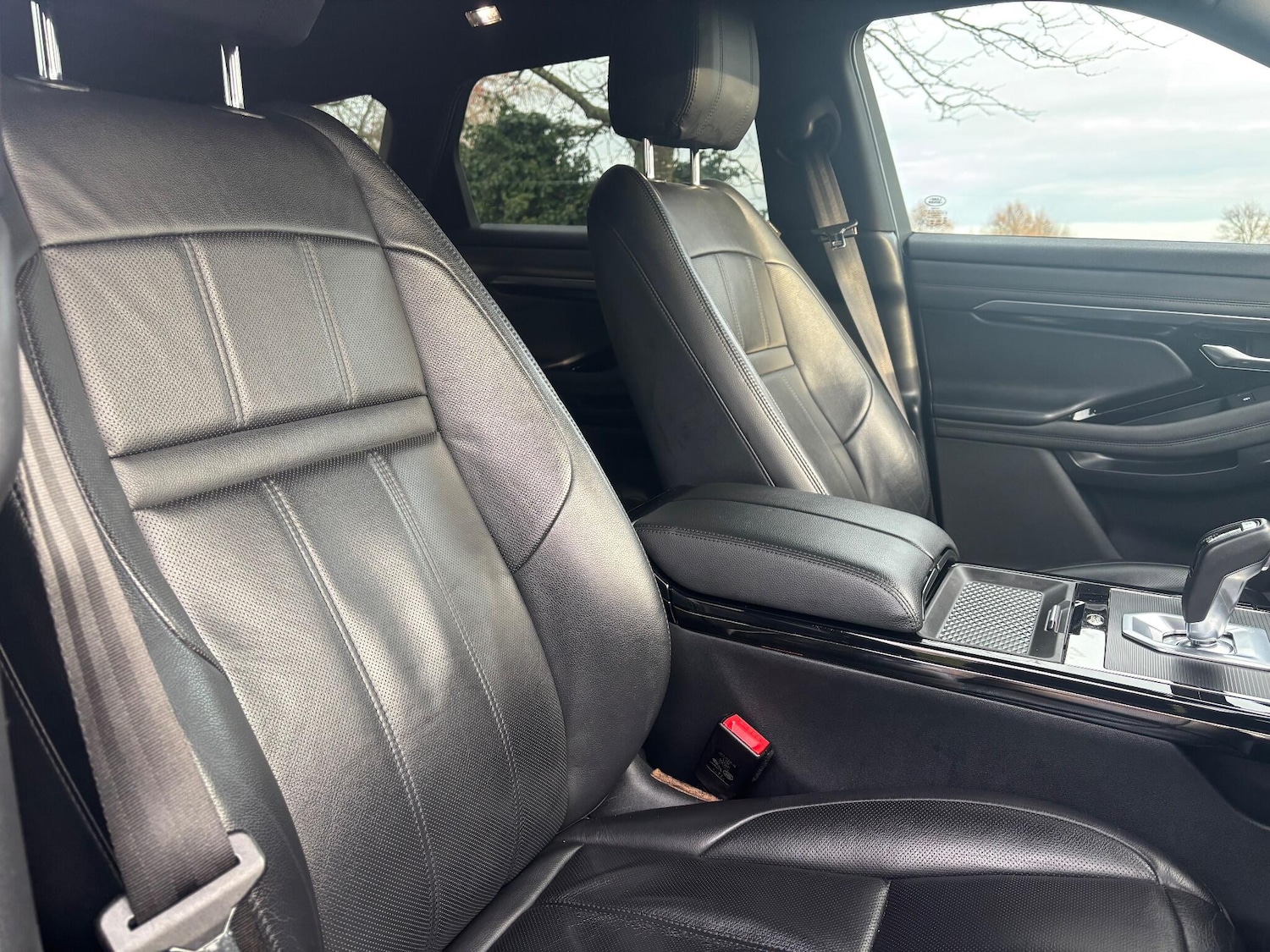 Used Land Rover Range Rover Evoque 2019 for sale - 76832350: Photo 17