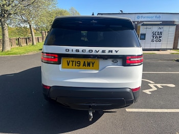 Used Land Rover Discovery 2019 for sale - 78374855: Photo