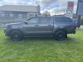 Used Toyota Hilux 2021 for sale - 78276027: Photo