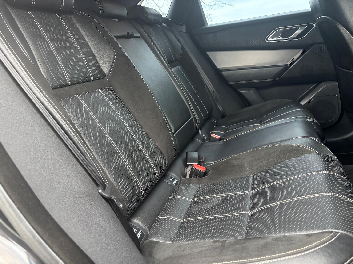 Used Land Rover Range Rover Velar 2018 for sale - 77705005: Photo 16