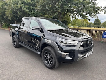 Toyota - Hilux