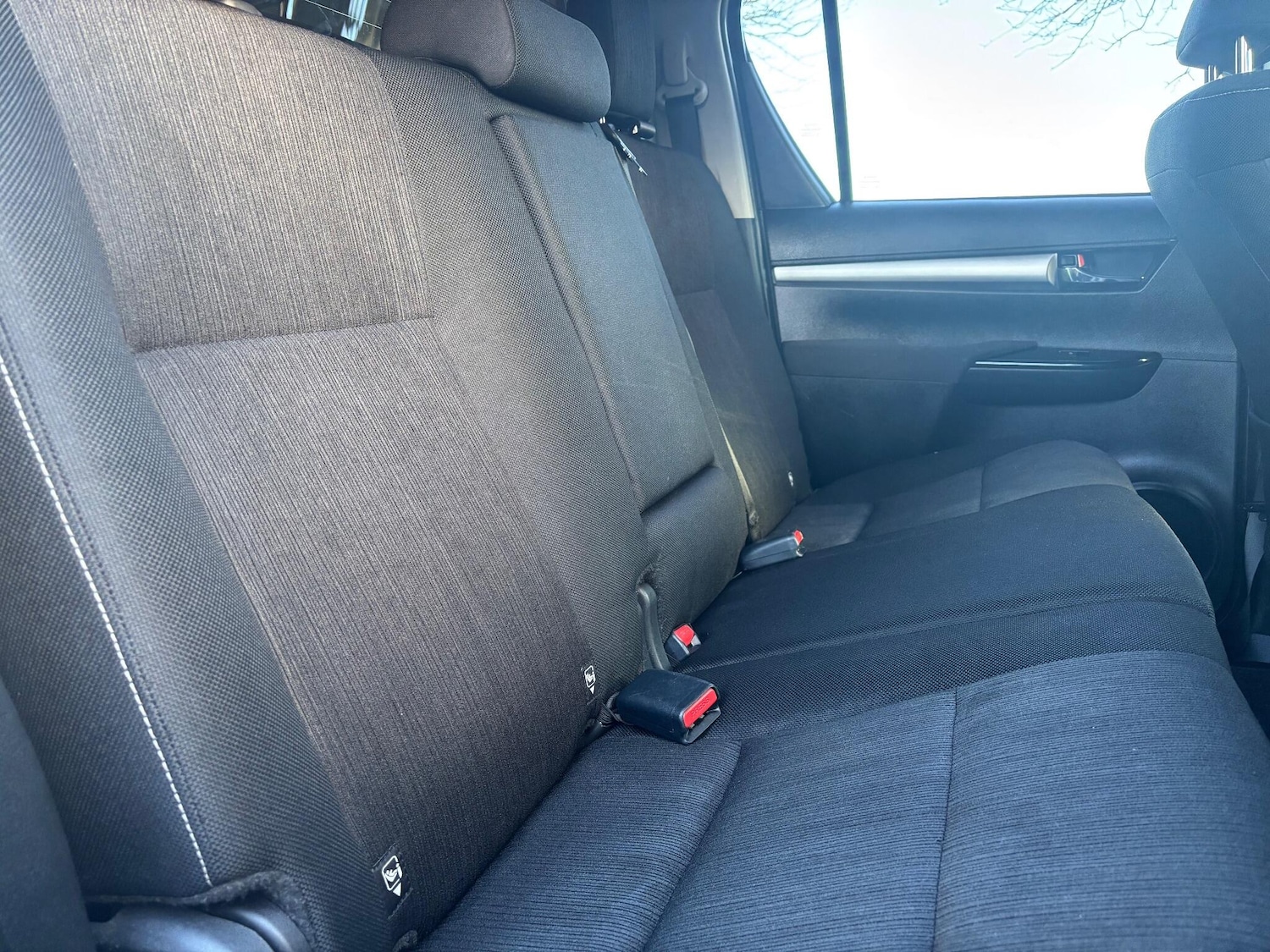 Used Toyota Hilux 2019 for sale - 77015853: Photo 15