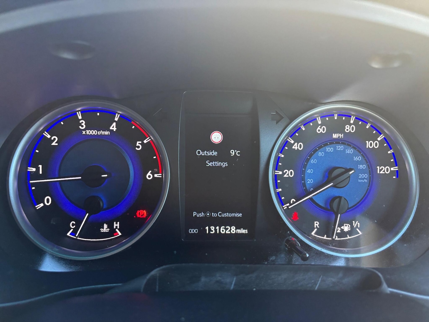 Used Toyota Hilux 2019 for sale - 77015853: Photo 16