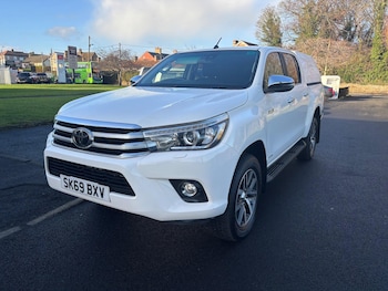 Used Toyota Hilux 2019 for sale - 77015853: Photo