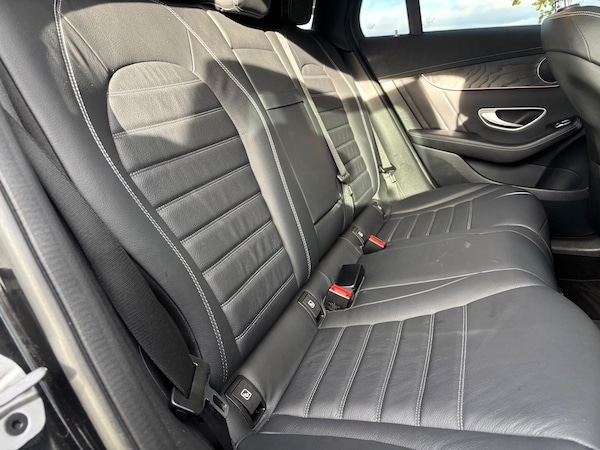 Used Mercedes-Benz EQC 2022 for sale - 76200023: Photo 16
