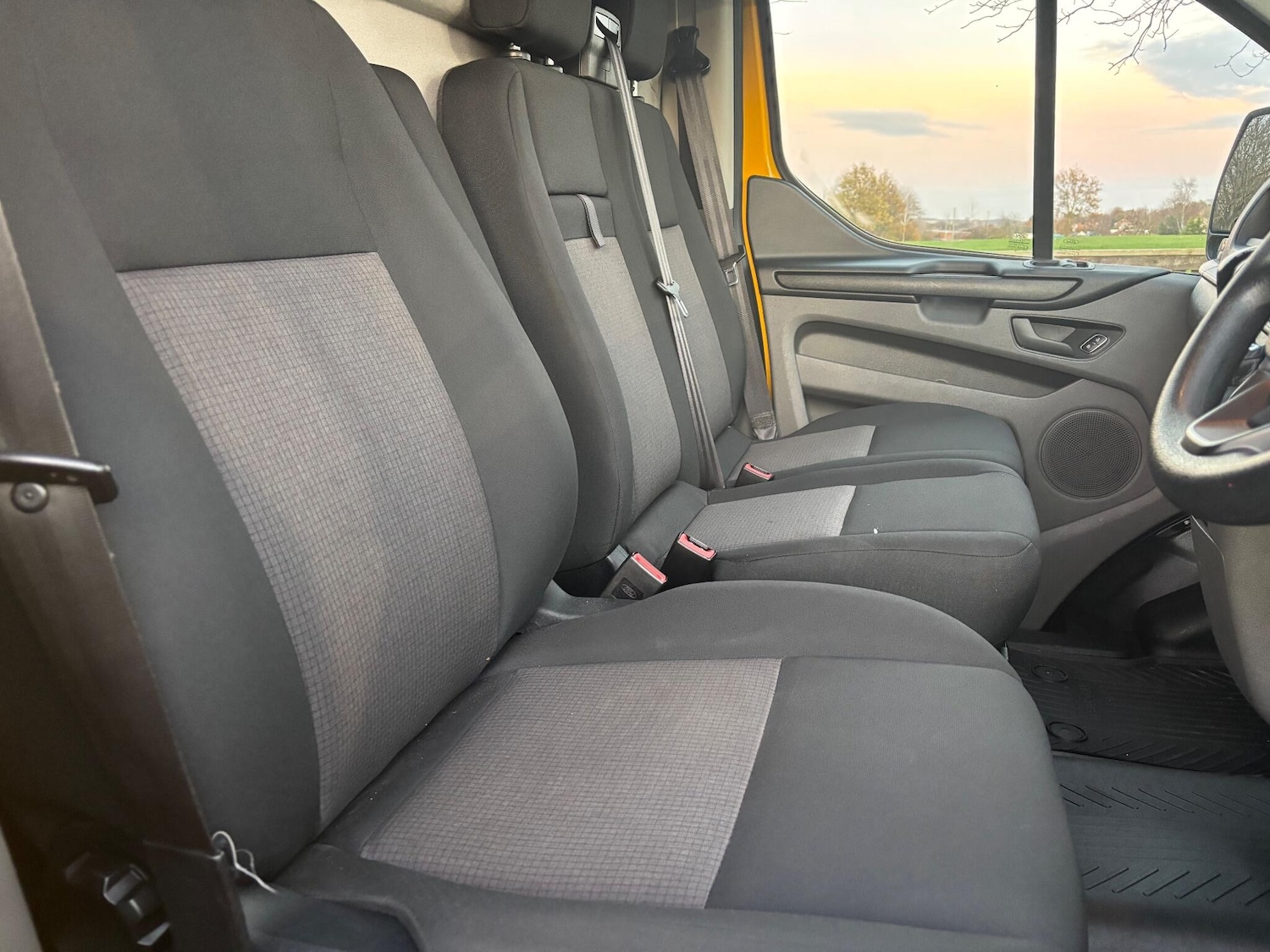 Used Ford Transit Custom 2019 for sale - 76608293: Photo 12