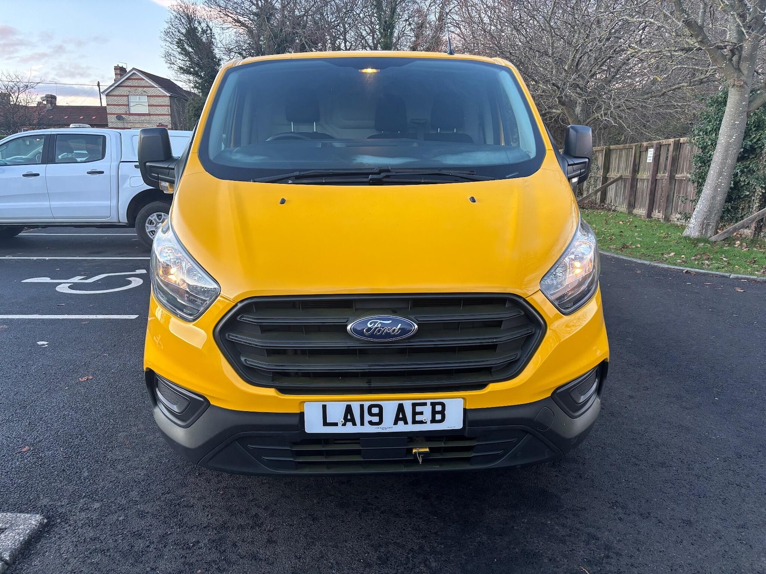 Used Ford Transit Custom 2019 for sale - 76608293: Photo 2