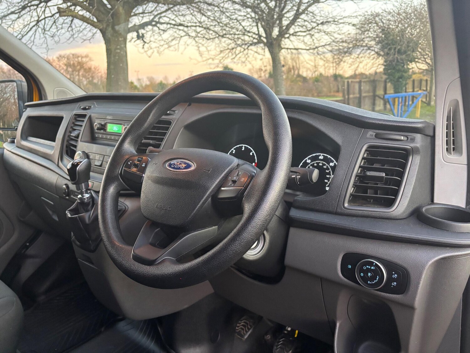 Used Ford Transit Custom 2019 for sale - 76608293: Photo 9