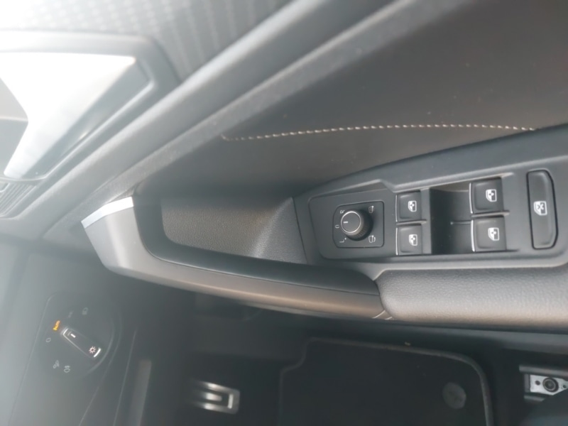 Used Volkswagen Tiguan 2021 for sale - 77126059: Photo 19