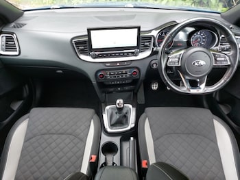 Used Kia Ceed 2021 for sale - 75513966: Photo