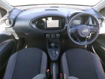 Used Toyota Aygo X 2023 for sale - 78642646: Photo
