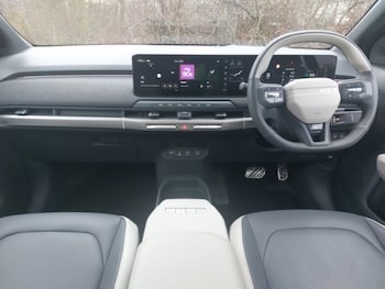 Used Kia EV3 2025 for sale - 77632763: Photo