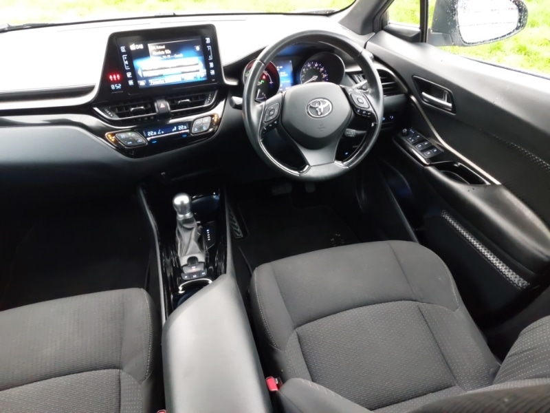 Used Toyota C-HR 2019 for sale - 77922589: Photo 10