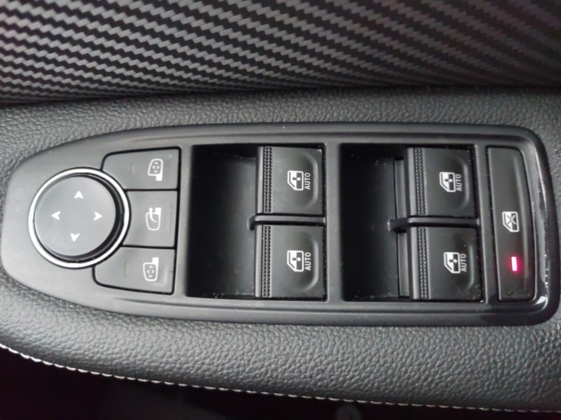 Used Renault Clio 2023 for sale - 76721942: Photo 19