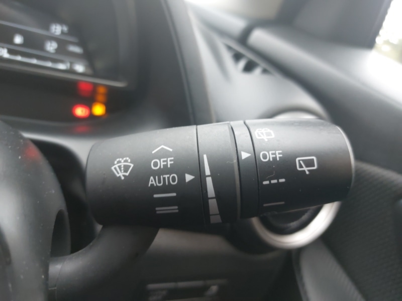 Used Mazda Mazda2 2023 for sale - 76408222: Photo 17