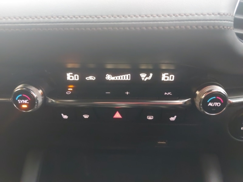 Used Mazda Mazda3 2021 for sale - 76150976: Photo 12