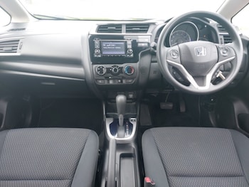 Used Honda Jazz 2019 for sale - 79310859: Photo