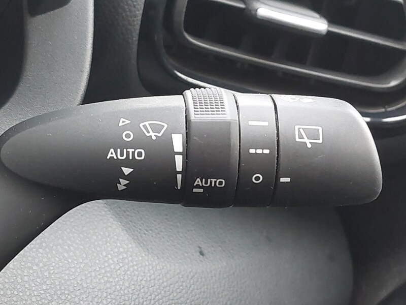 Used Toyota Yaris Cross 2022 for sale - 77338517: Photo 19