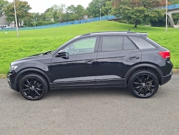 Used Volkswagen T-Roc 2021 for sale - 79694657: Photo