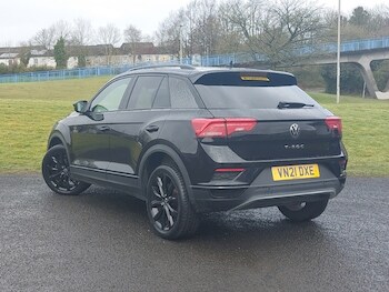 Used Volkswagen T-Roc 2021 for sale - 78178982: Photo