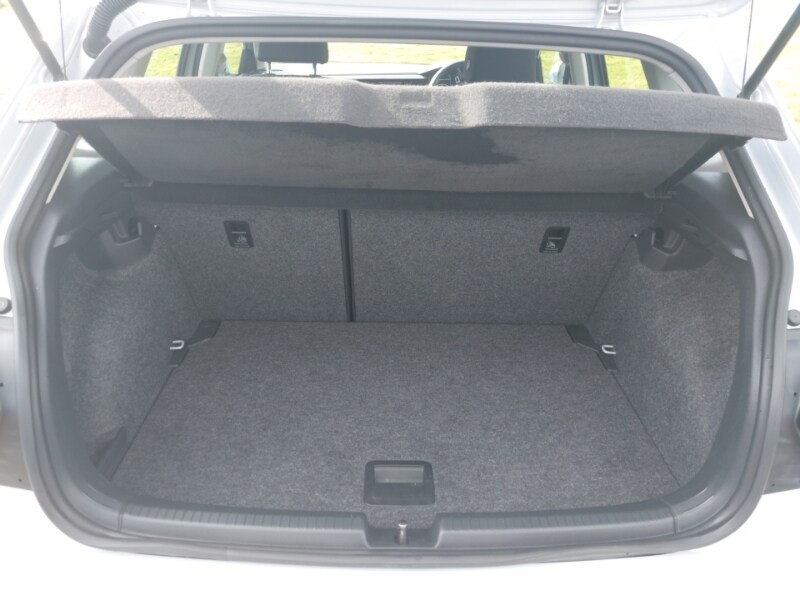 Used Volkswagen Polo 2019 for sale - 78178967: Photo 8