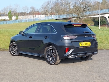 Used Kia Ceed 2023 for sale - 77947494: Photo