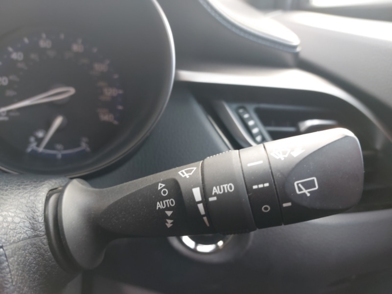 Used Toyota C-HR 2020 for sale - 77251947: Photo 17