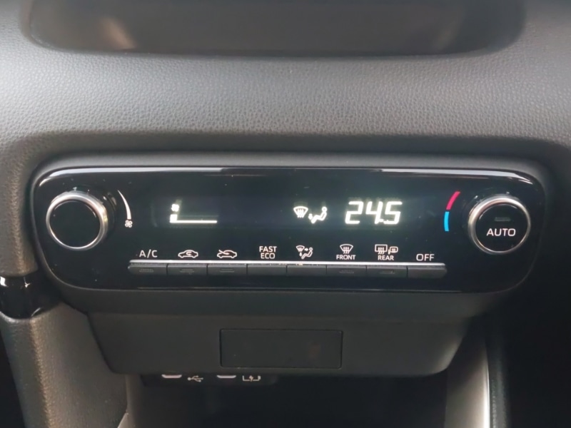 Used Toyota Yaris 2024 for sale - 76393089: Photo 12