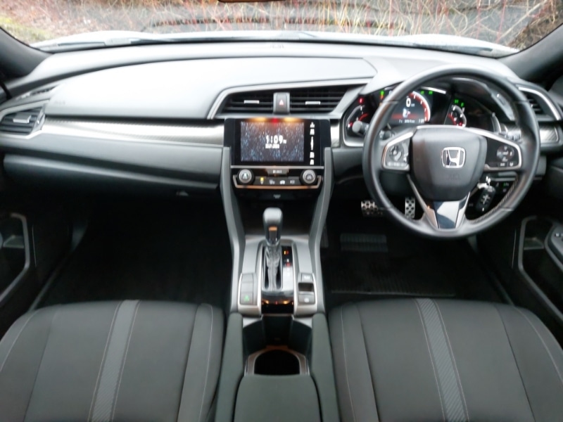 Used Honda Civic 2018 for sale - 77284138: Photo 2